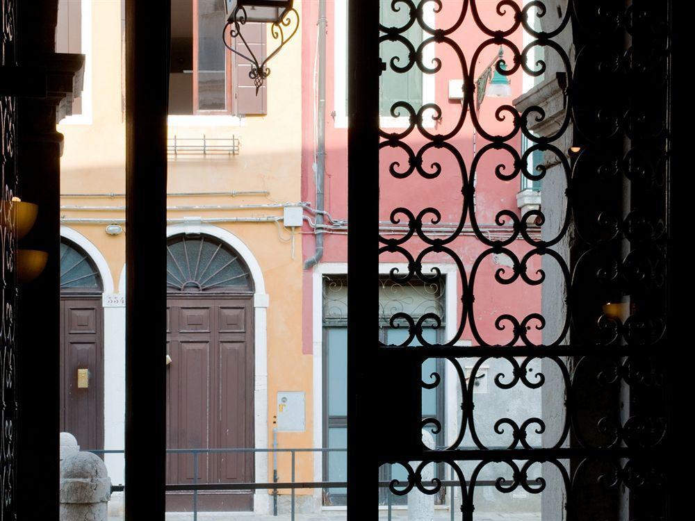 Sonder Salute Palace Venecia