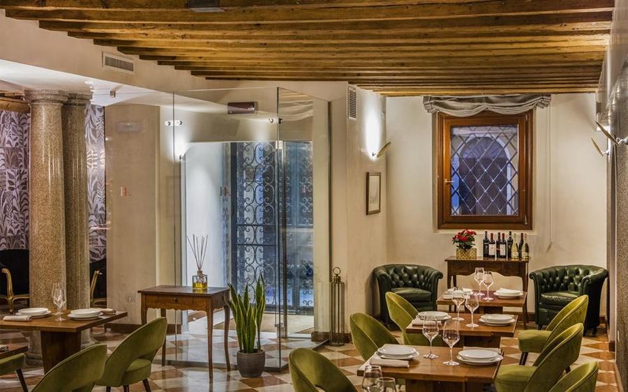Sonder Salute Palace 3* Venecia